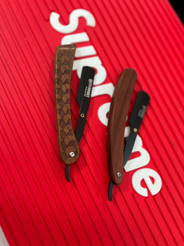 Planeta del barbero - navaja de madera roterbart