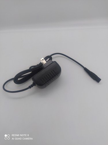 Planeta del barbero - Cargador maquina kemei