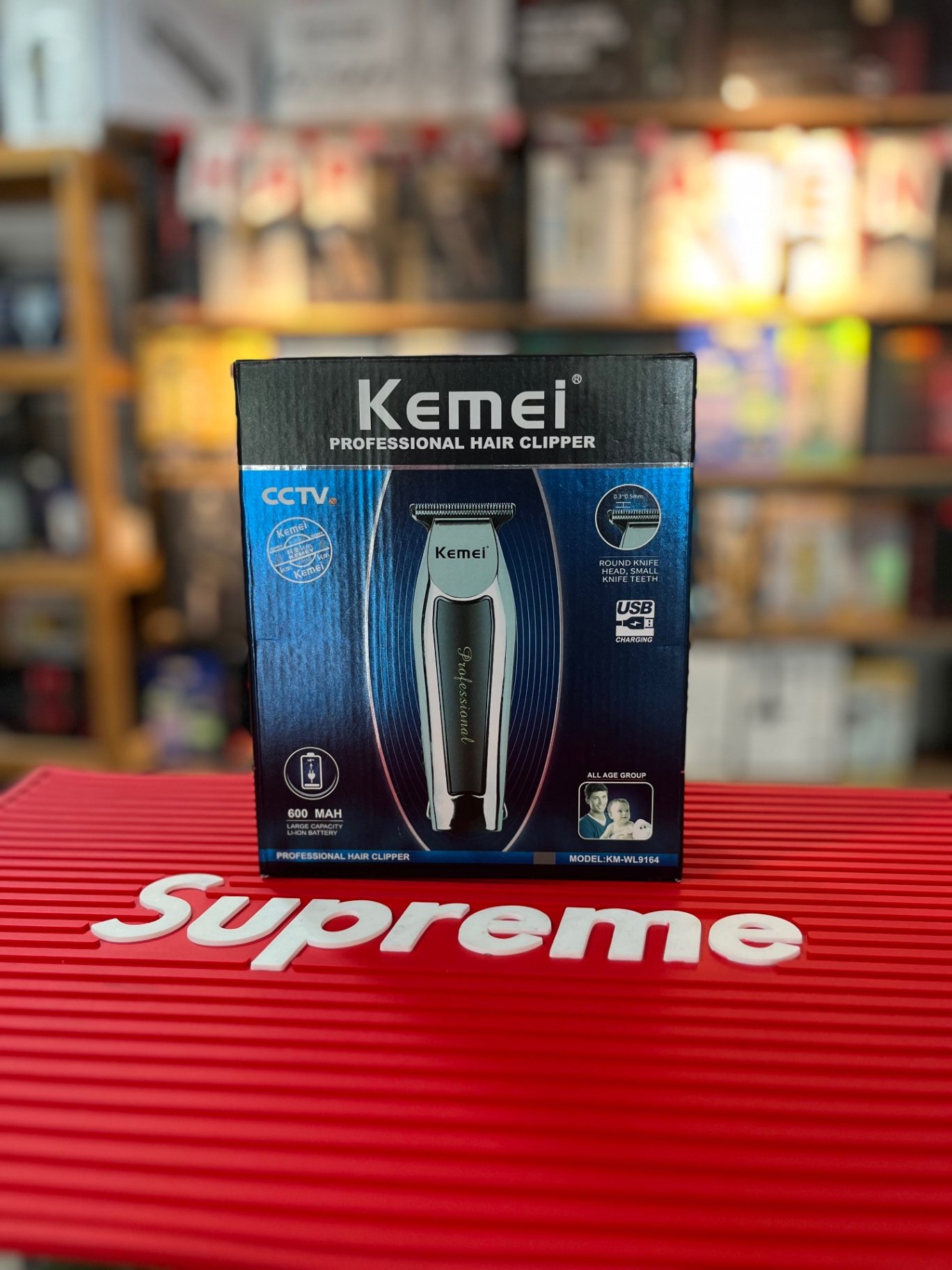 Planeta del barbero - maquina patillera kemei 9164