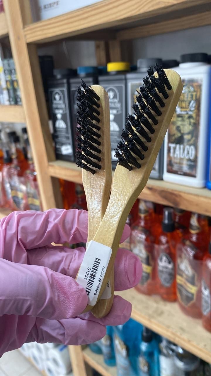 Planeta del barbero - cepillo de madera