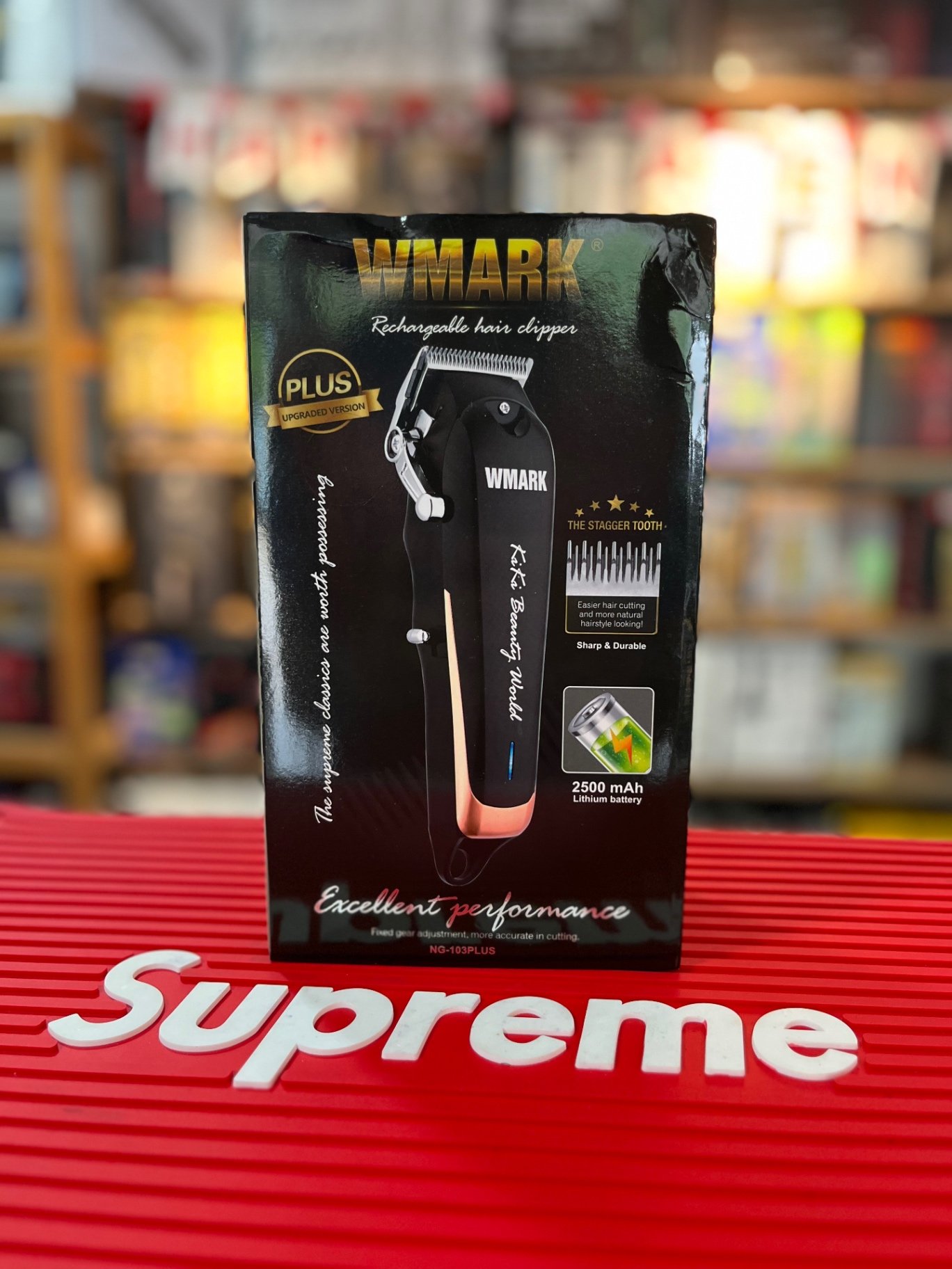 Planeta del barbero - Máquina wmark 103 plus B
