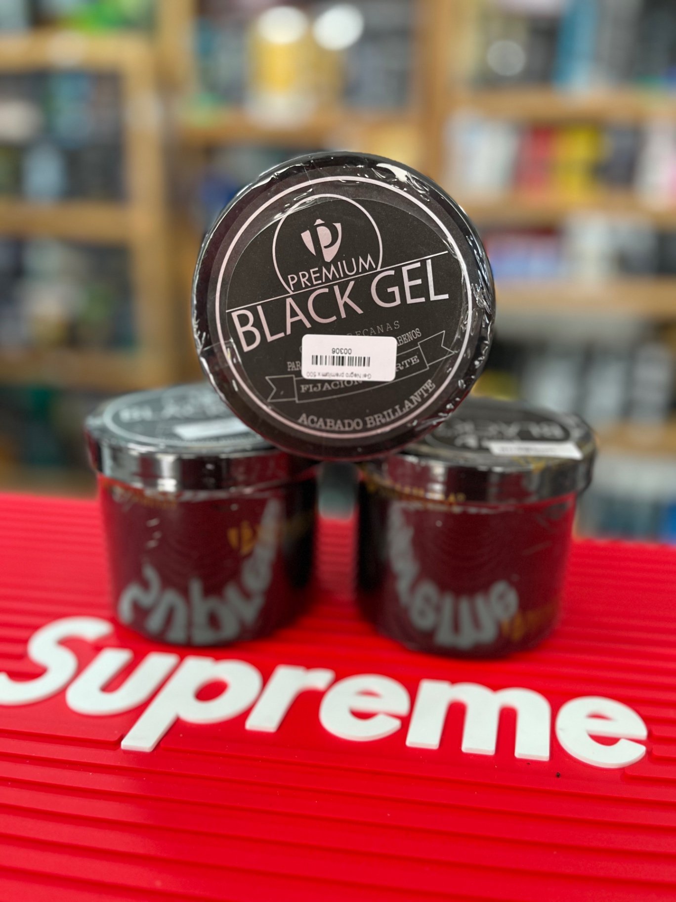 Planeta del barbero - Gel Negro premium x 500