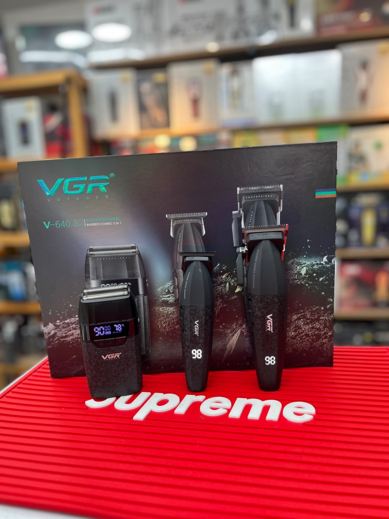 Planeta del barbero - maquina combo vgr 640