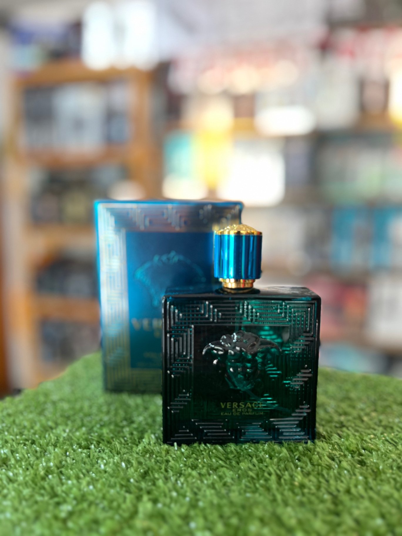 Planeta del barbero - Perfume Versace