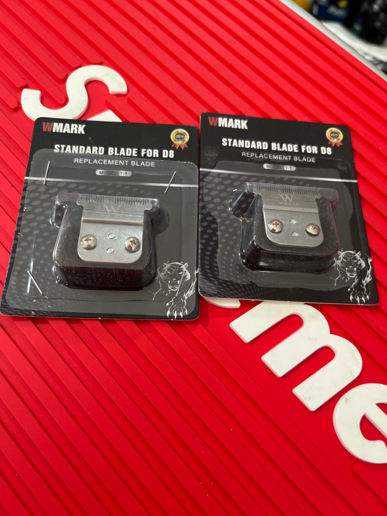 Planeta del barbero - cuchilla slimpro  generica