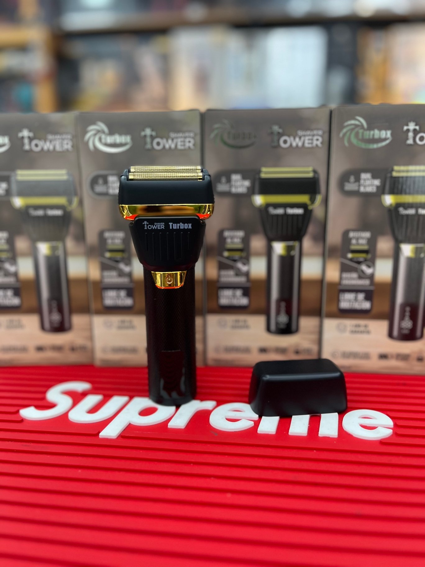 Planeta del barbero - maquina shaver turbox tower