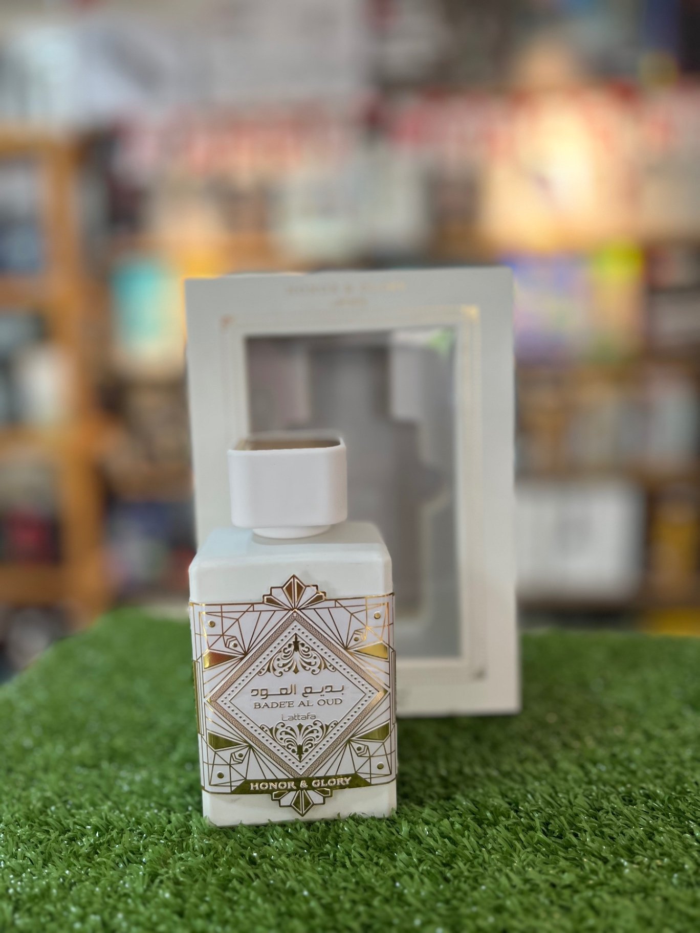Planeta del barbero - Perfume lattafa Badee Al Oud Honor & Glory